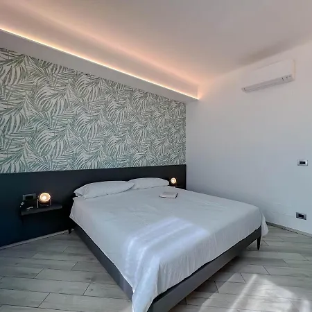Trilocale Super Ristrutturato Varazze