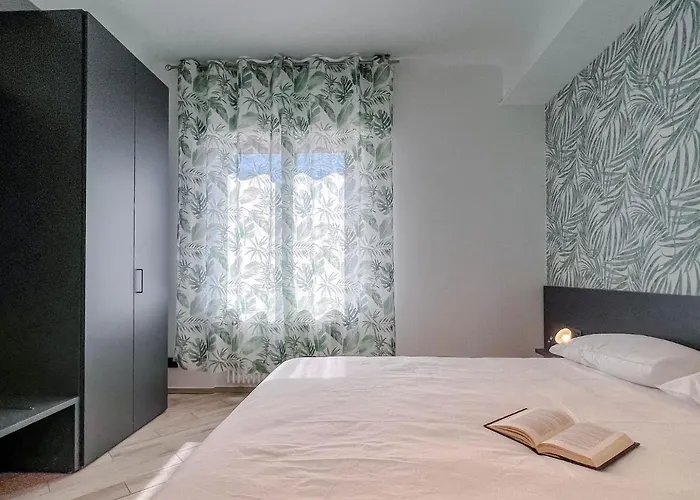 Lejlighed Trilocale Super Ristrutturato Varazze
